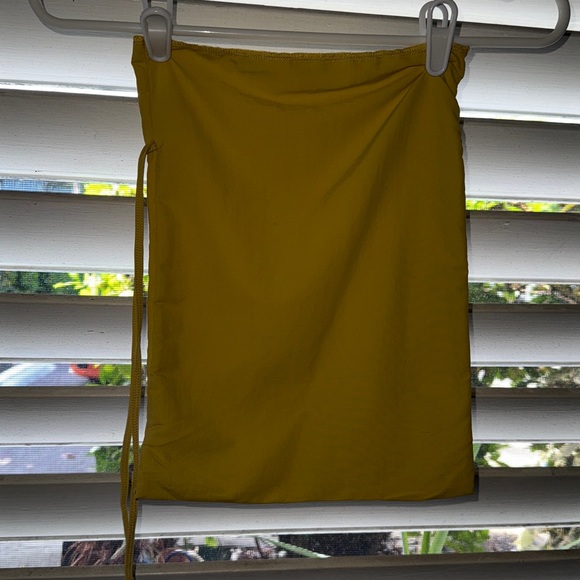 Patagonia Mustard Bag with Violet Graphic - Picture 4 of 4